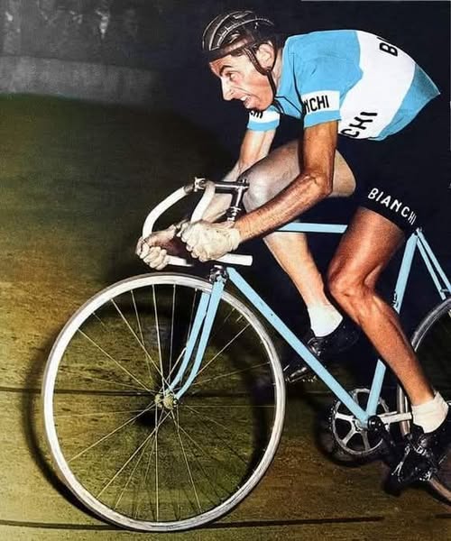 Fausto-Coppi-en-pista.